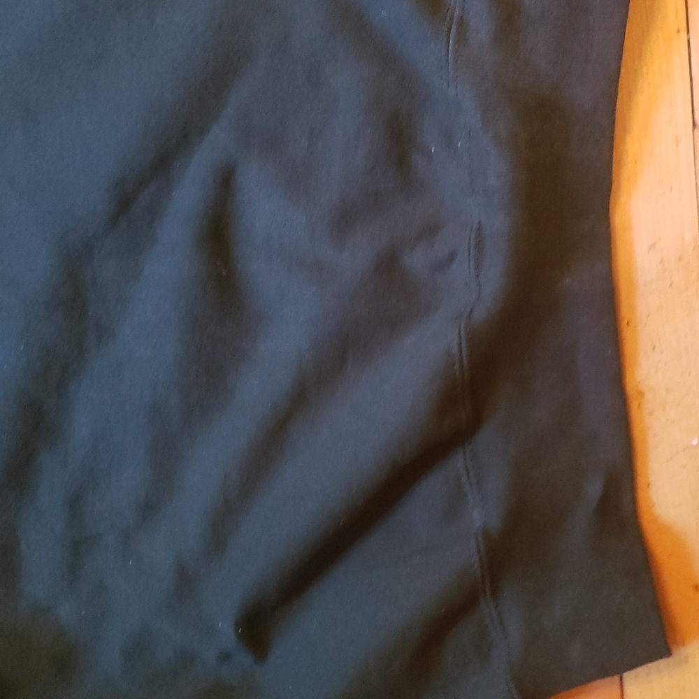 Vintage Boston Garden embroidered Sweatshirt from final year size is Medium - Picture 6 of 7